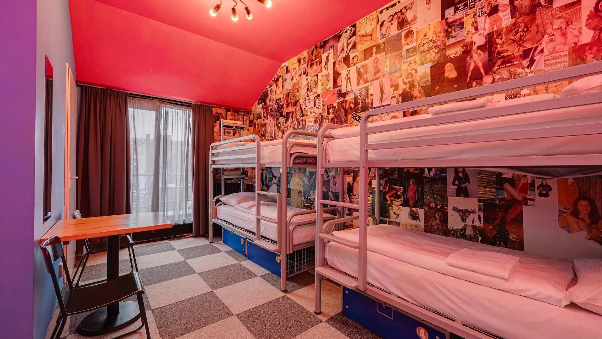 Hostel St Christophers Inn At The Winston Amsterdam