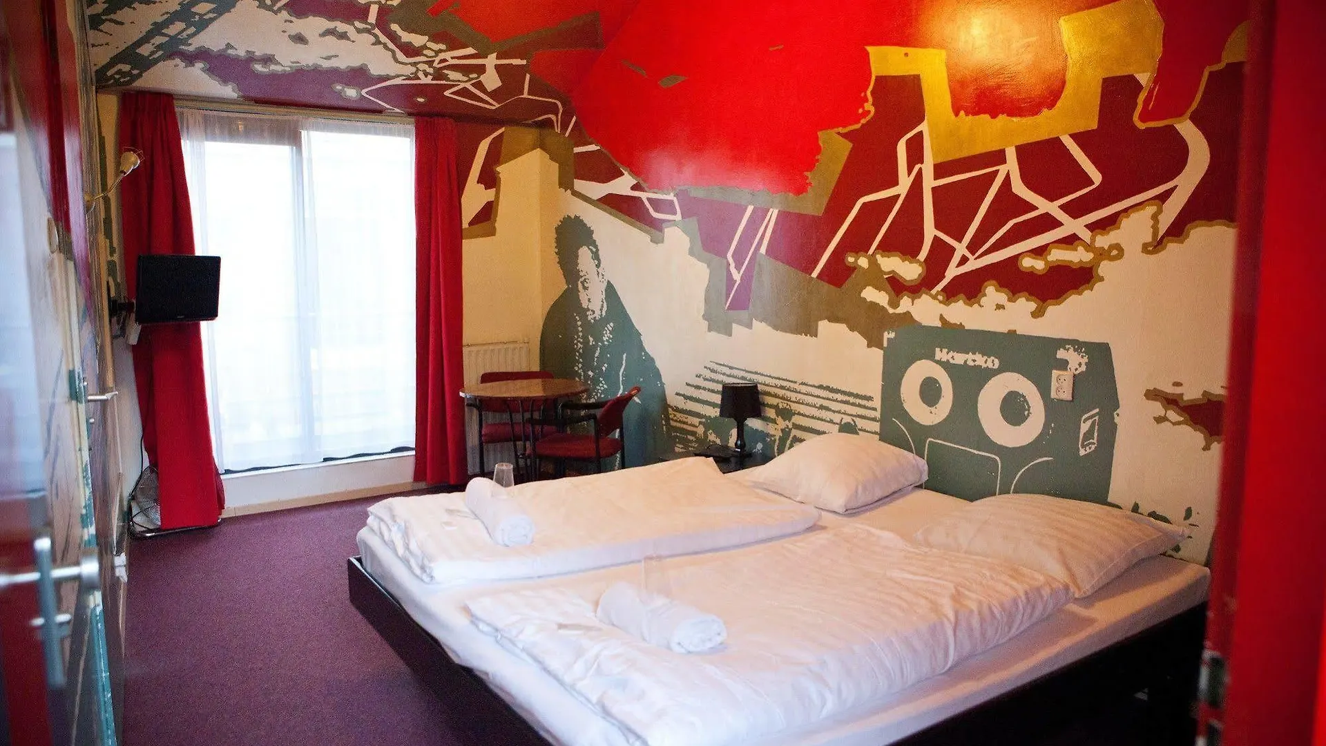 St Christophers Inn At The Winston Amsterdam
