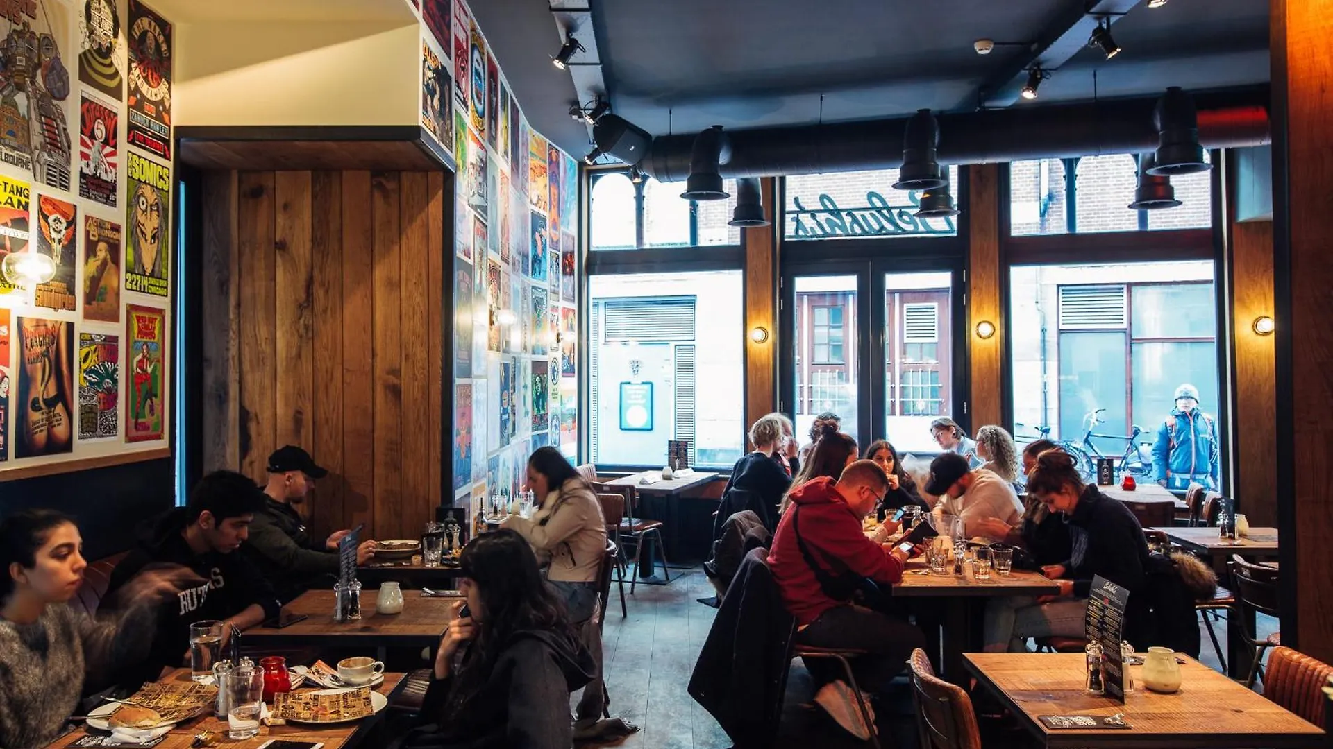 St Christophers Inn At The Winston Amsterdam